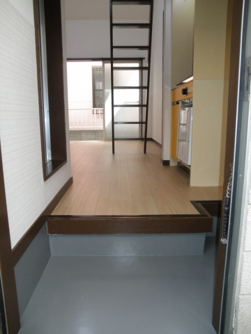 エムシックの玄関