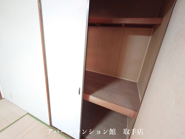 アネックス戸頭Aの収納