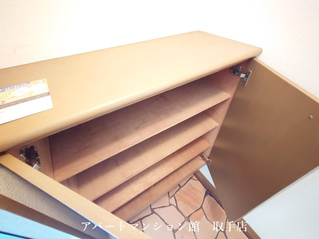 アネックス戸頭Aの収納