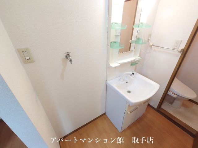 アネックス戸頭Aの独立洗面台