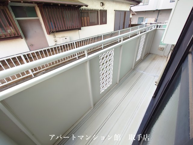 アネックス戸頭Aのバルコニー