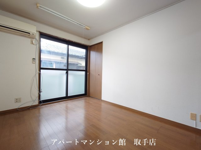 アネックス戸頭Aの居間・リビング