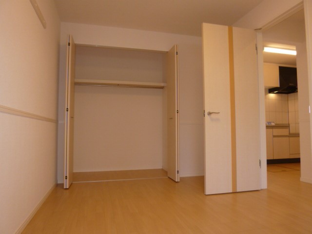 アリエッタの寝室|洋室