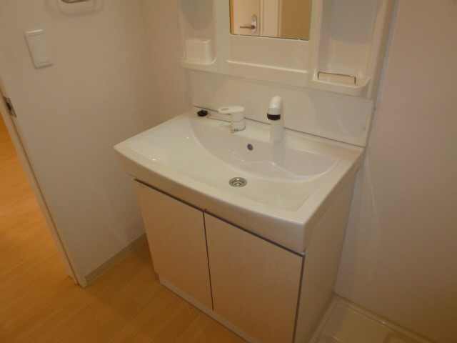 アリエッタの独立洗面台|洗髪洗面化粧台