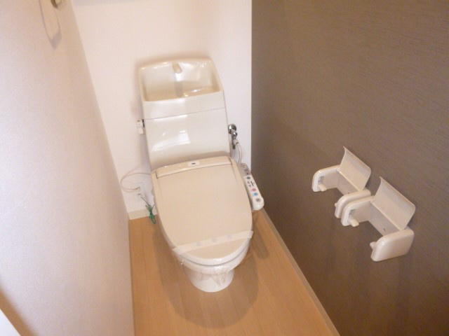 アリエッタのトイレ|温水洗浄便座