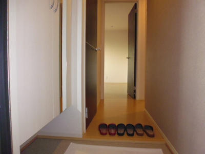 【玄関】 | キャスバルＢ | 玄関