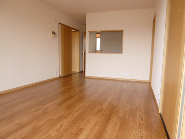 グランソレイユ　Ｃの居間・リビング