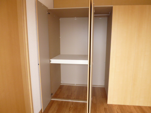 グランソレイユ　Ｃの収納