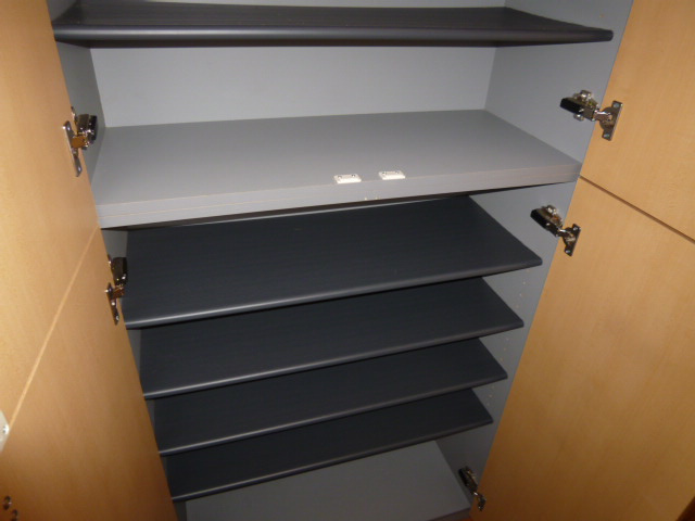 グランソレイユ　Ｃの玄関