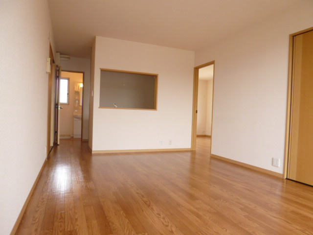 グランソレイユ　Ｃの居間・リビング|ダイニング