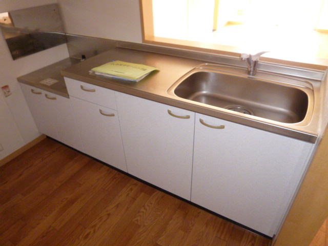 グランソレイユ　Ｃのキッチン