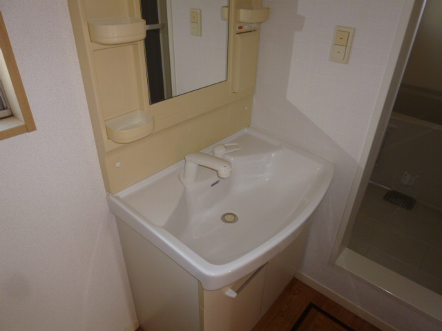 グランソレイユ　Ｃの洋室