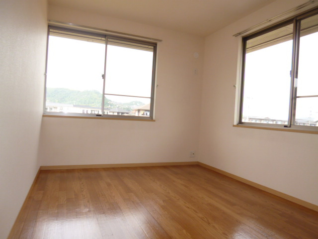 グランソレイユ　Ｃの寝室|洋室