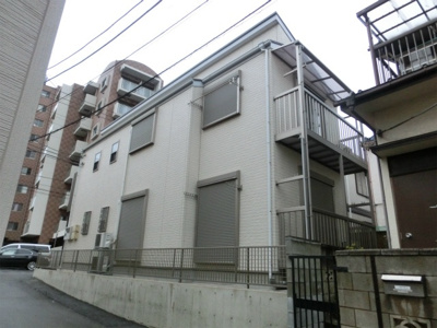 【外観】 | メゾン・ド・グレイス | メゾン・ド・グレイス　木造2階建て　東向きの物件です