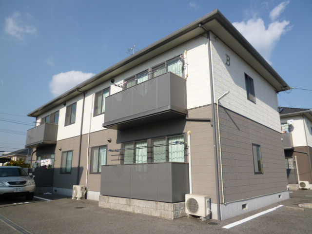 倉敷市日吉町のアパートの外観