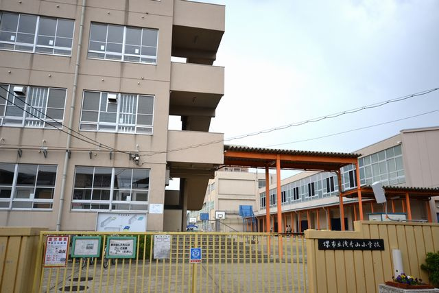 クロワールタウン香ヶ丘Ⅲ　新築一戸建て　堺市堺区香ヶ丘町の周辺|浅香山小学校　徒歩２分