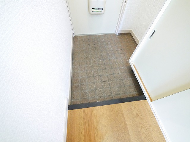 メゾンフルールの玄関