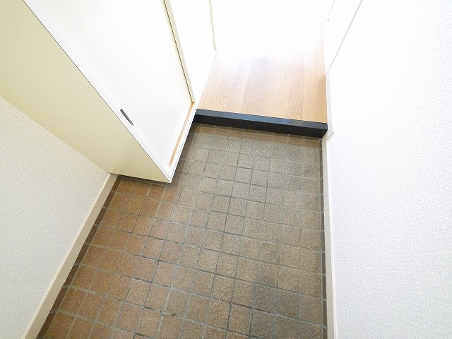 メゾンフルールの玄関