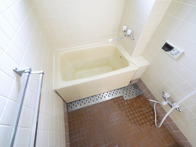 メゾンフルールの浴室