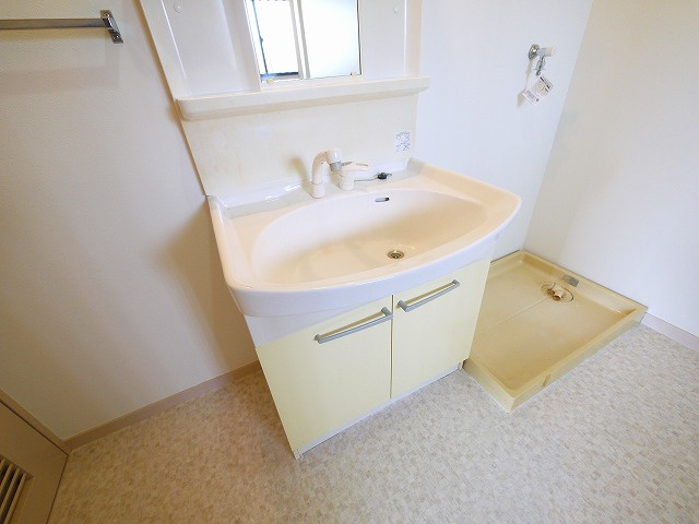 メゾンフルールの独立洗面台