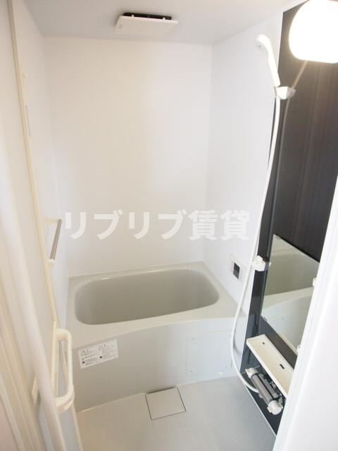 Eclair(エクレール)の浴室