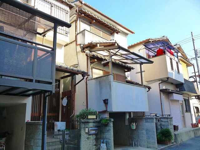 芝辻町二丁目戸建の外観