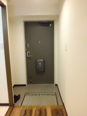 【玄関】 | フローラ東館 | フローラ東館