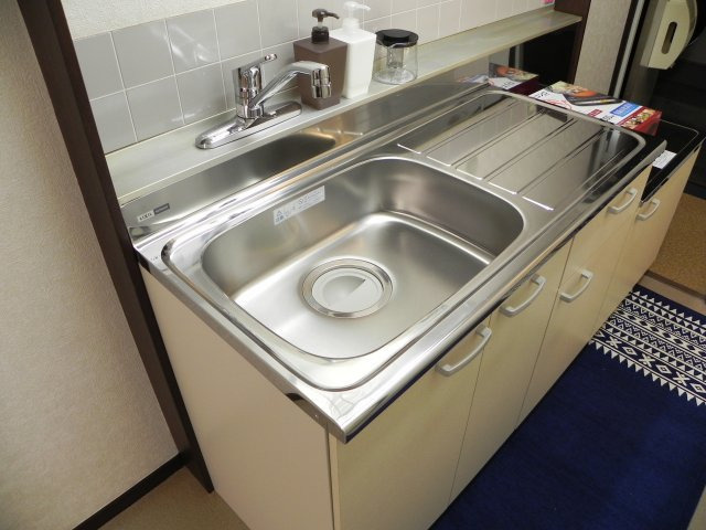 サングリーン久米川のキッチン|同タイプ間取りの写真を使用