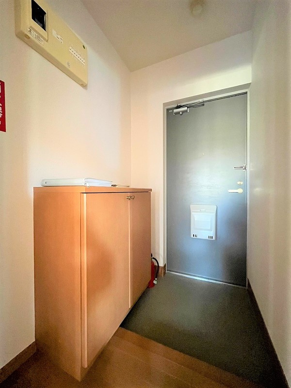 マンションemotionの玄関