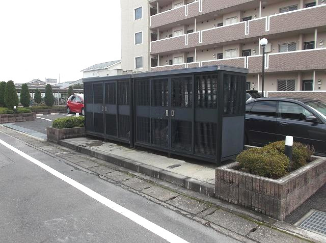 【その他共用部分】 | プロムナード　ベル | 専用ゴミ捨て場