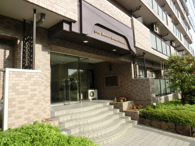 ライオンズマンション川越岸町のエントランス