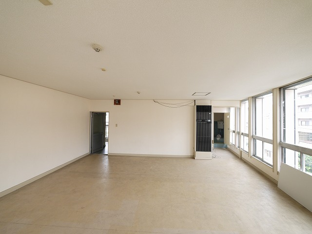 川上ビルの内装