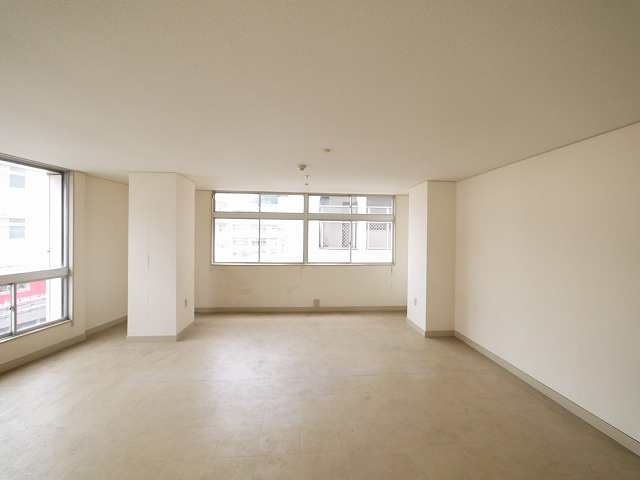 川上ビルの内装