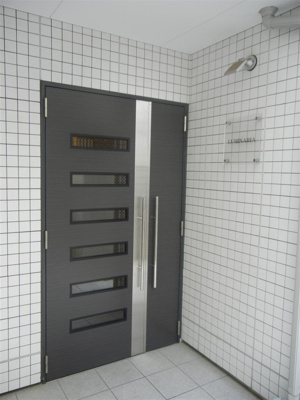 【エントランス】 | ルミナリア