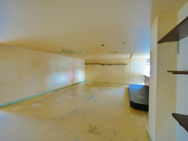 上田ビル（三島町）の内装