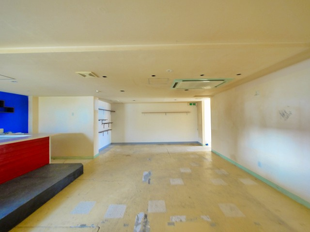 上田ビル（三島町）の内装