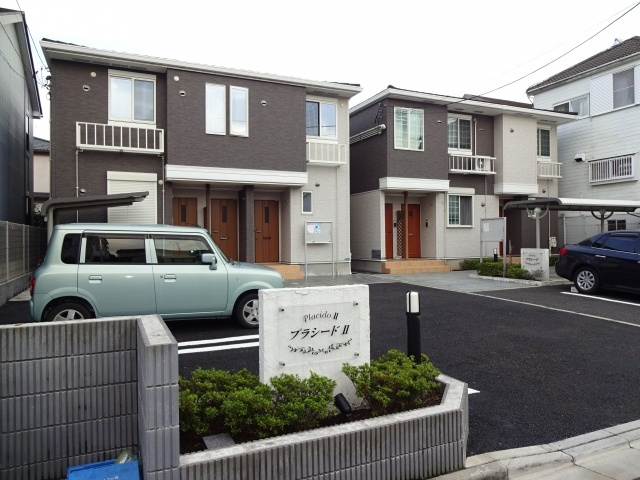 プラシードⅡの外観