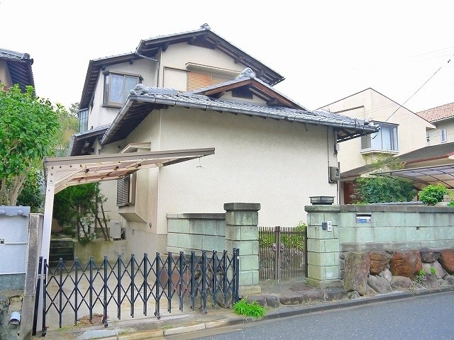 西口邸の外観