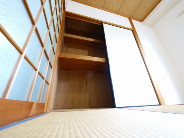 ダルバールやまとの収納|大きなものも収納できそうです