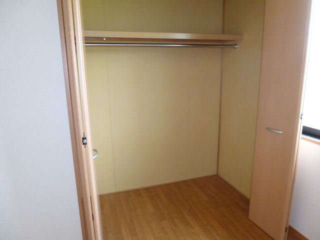 シャルマン笹沖Bの収納|クローゼット