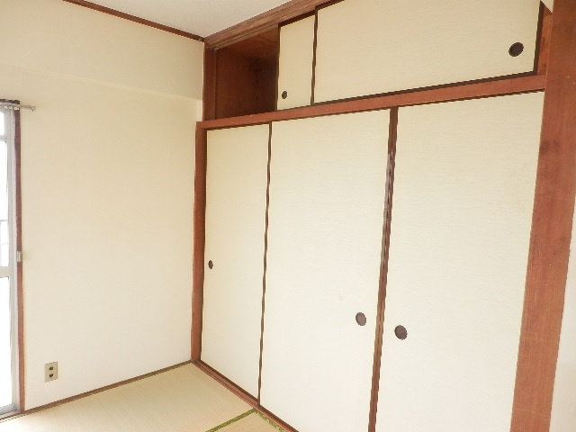 ハイマート久米川の収納