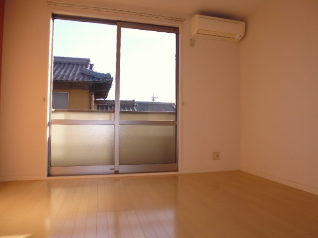 ラ・パルテール中畝の居間・リビング|洋室