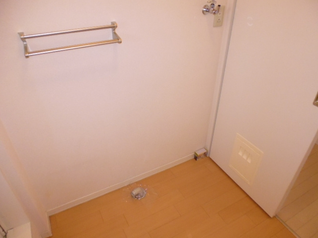 ラ・パルテール中畝のその他|洗濯機置き場