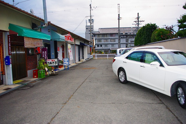 東田店舗の駐車場