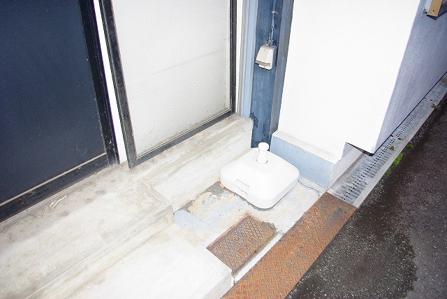 東田店舗のエントランス