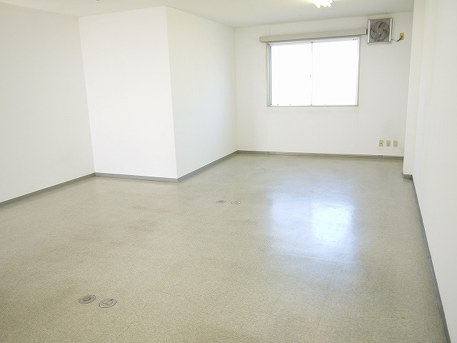 大和紀寺ビル本館の内装