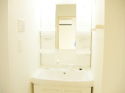 【独立洗面台】 | プロムナード　ヴィラ　Ⅲ