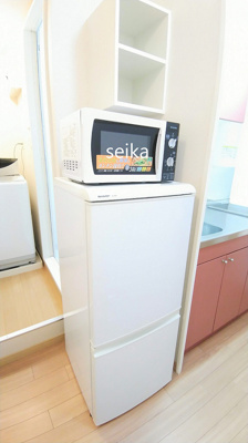 【設備】 | サンシティーⅢ | 冷蔵庫、電子レンジ、がついて引越しラクラク！