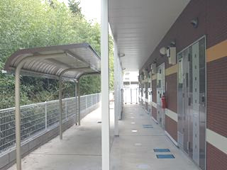 【その他共用部分】 | サンシティーⅢ | 屋根付き駐輪場が使えます。