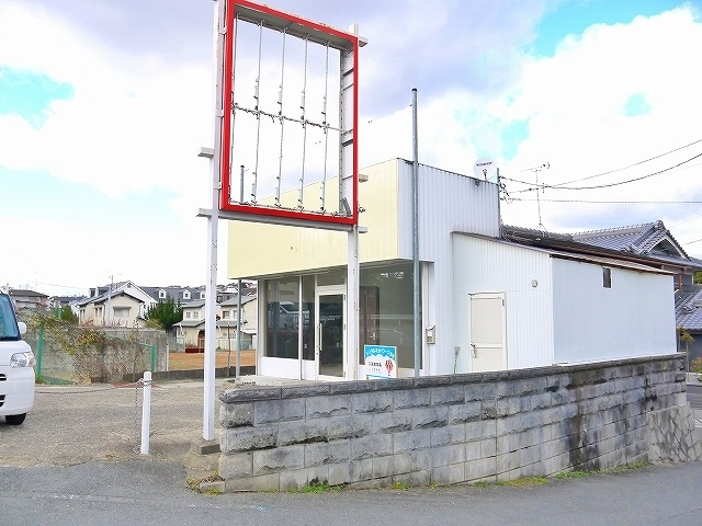 赤田町店舗の外観